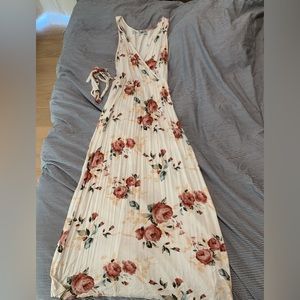 Cozy floral maxi dress